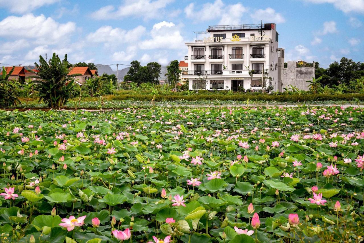 Lotus Hotel นิญบิ่ญ ภายนอก รูปภาพ
