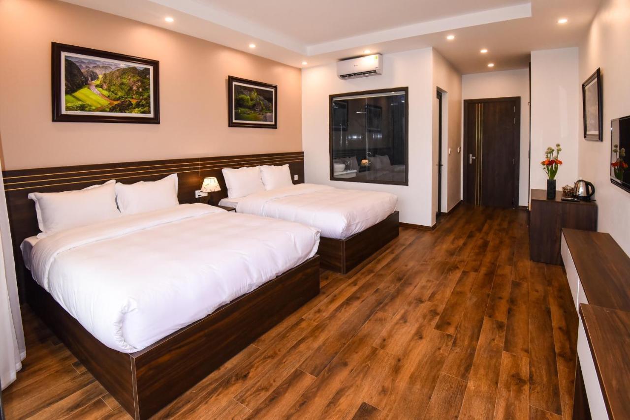 Lotus Hotel นิญบิ่ญ ภายนอก รูปภาพ