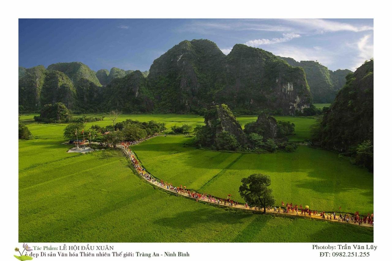 Lotus Hotel นิญบิ่ญ ภายนอก รูปภาพ