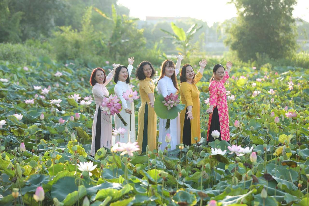 Lotus Hotel นิญบิ่ญ ภายนอก รูปภาพ