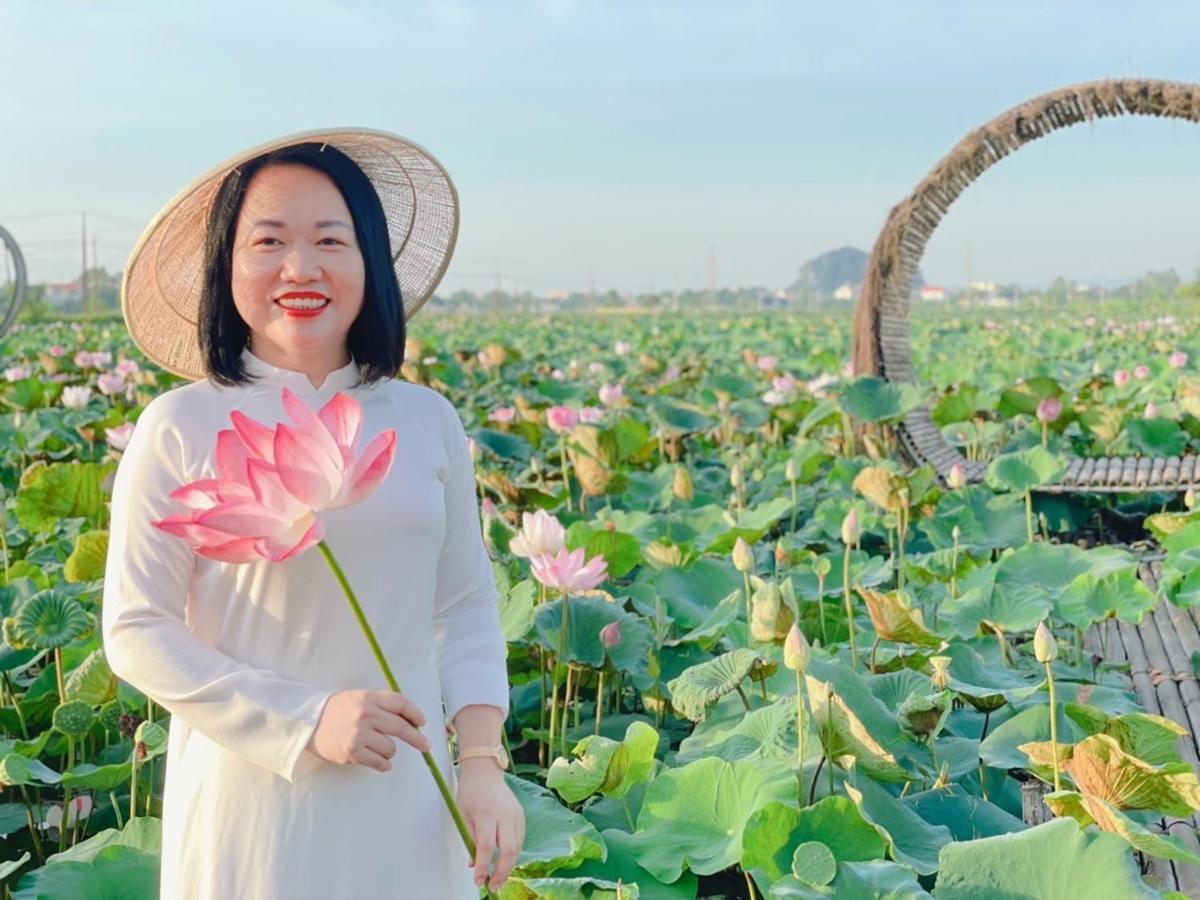 Lotus Hotel นิญบิ่ญ ภายนอก รูปภาพ