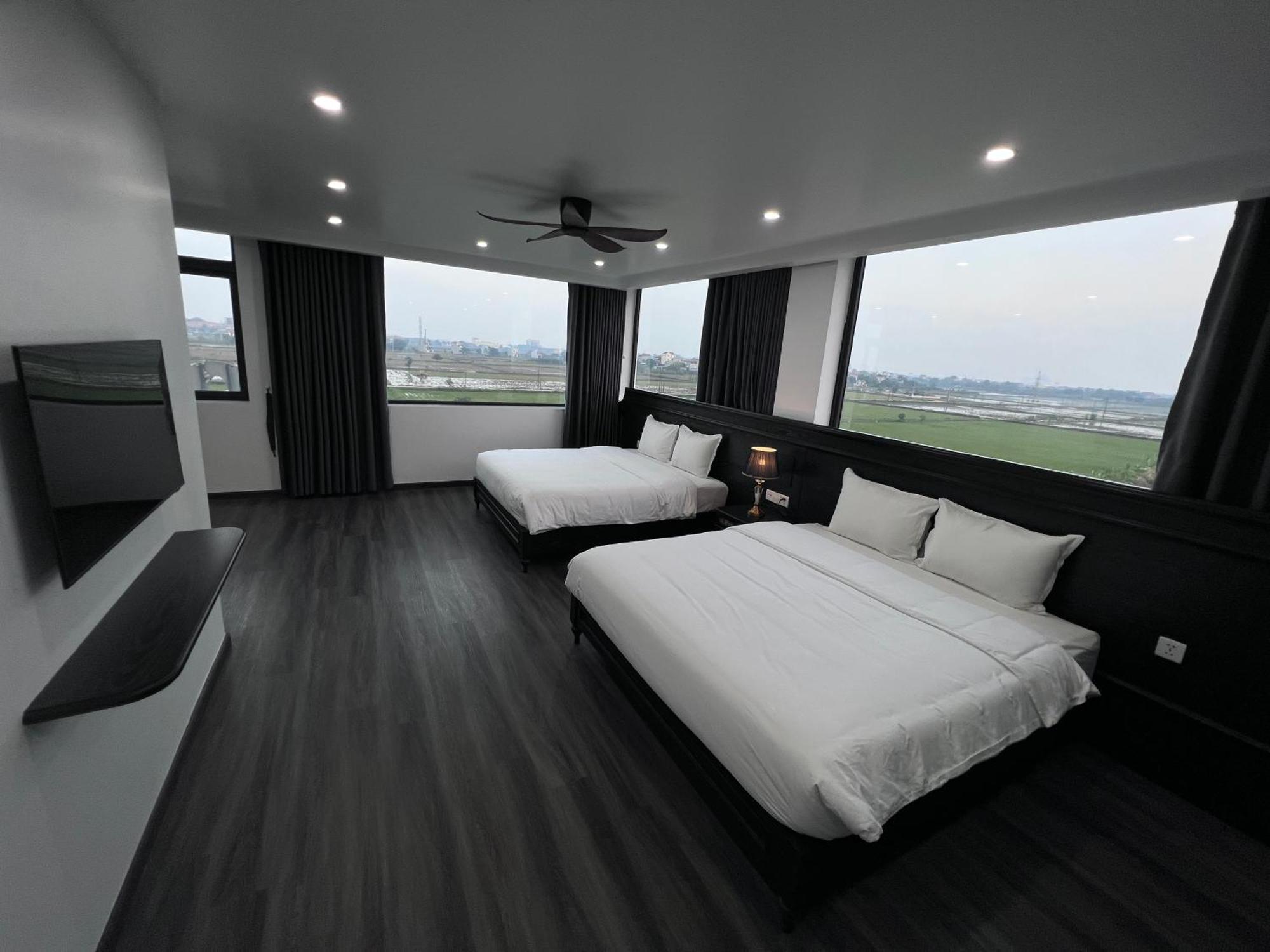 Lotus Hotel นิญบิ่ญ ภายนอก รูปภาพ