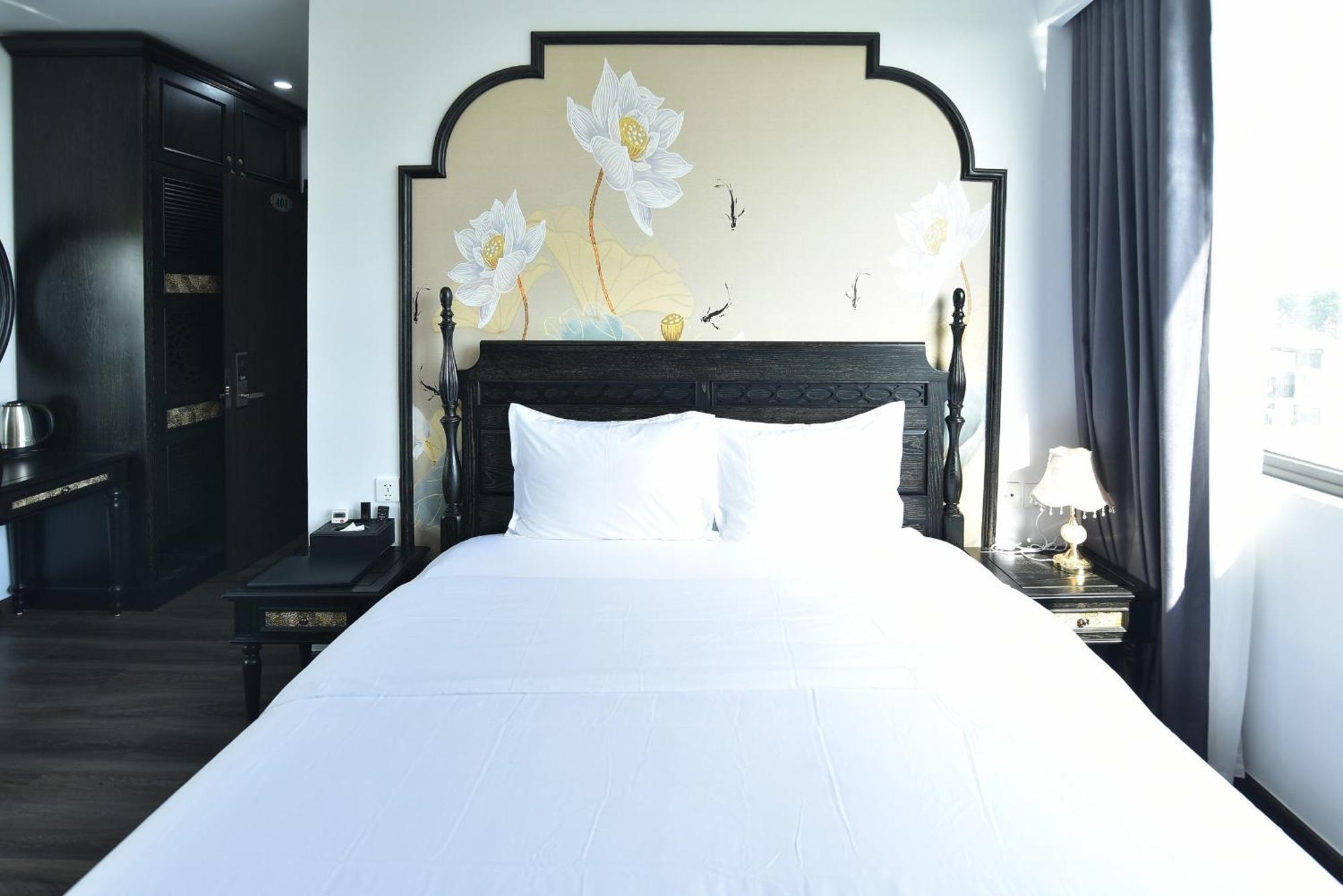 Lotus Hotel นิญบิ่ญ ภายนอก รูปภาพ